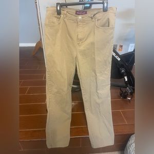 Light blue jeans. Gloria Vanderbilt.  Size 16.